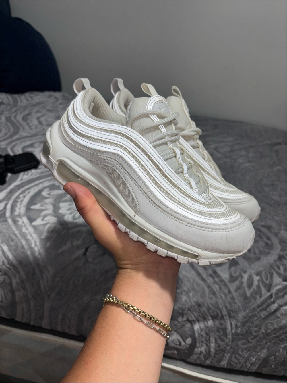 Nike Off-White/Light Cream Wave-Detail Air Sneakers
